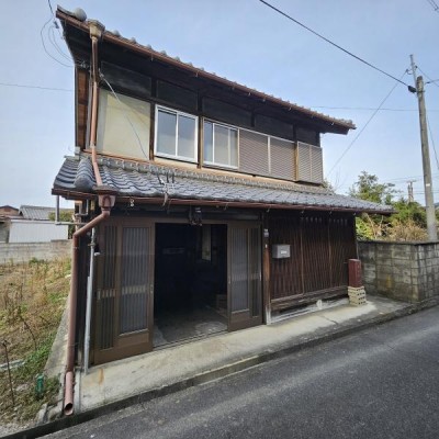 京都市伏見区・南区・東山区・下京区・右京区を中心とする不動産売買のセンチュリー21ハウスマーケット｜スタッフのオススメ物件や、オープンハウス・現地説明会など最新情報をお届け 