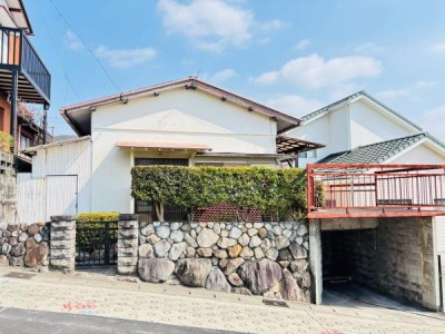 京都市伏見区・南区・東山区・下京区・右京区を中心とする不動産売買のセンチュリー21ハウスマーケット｜スタッフのオススメ物件や、オープンハウス・現地説明会など最新情報をお届け 
