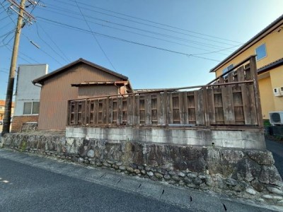 京都市伏見区・南区・東山区・下京区・右京区を中心とする不動産売買のセンチュリー21ハウスマーケット｜スタッフのオススメ物件や、オープンハウス・現地説明会など最新情報をお届け 